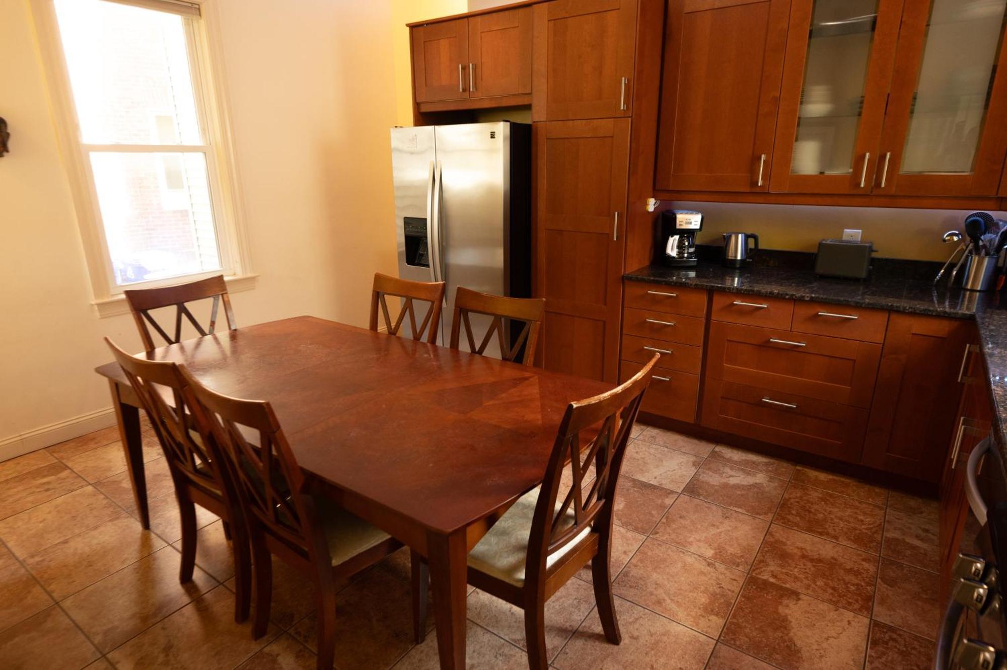 2 Bedroom Boston Condo In Jamaica Plain With Parking Buitenkant foto